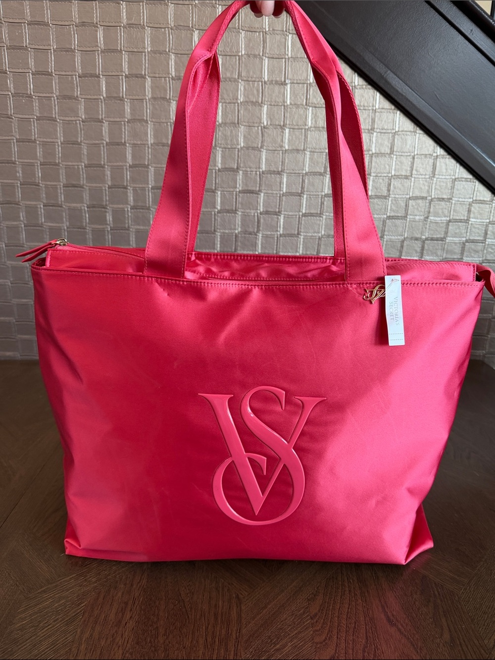 Victoria’s Secret tote bag 2026 GWP